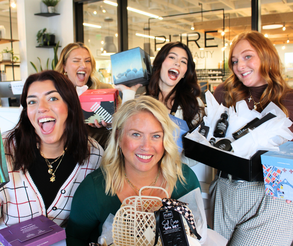 2025 Holiday Collection